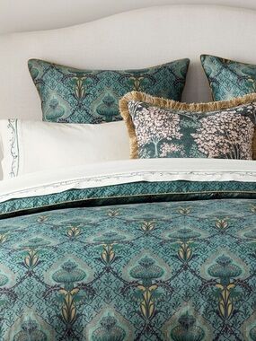 NEW Pottery Barn x Wicked Duvet Cover - Elphaba, Queen size